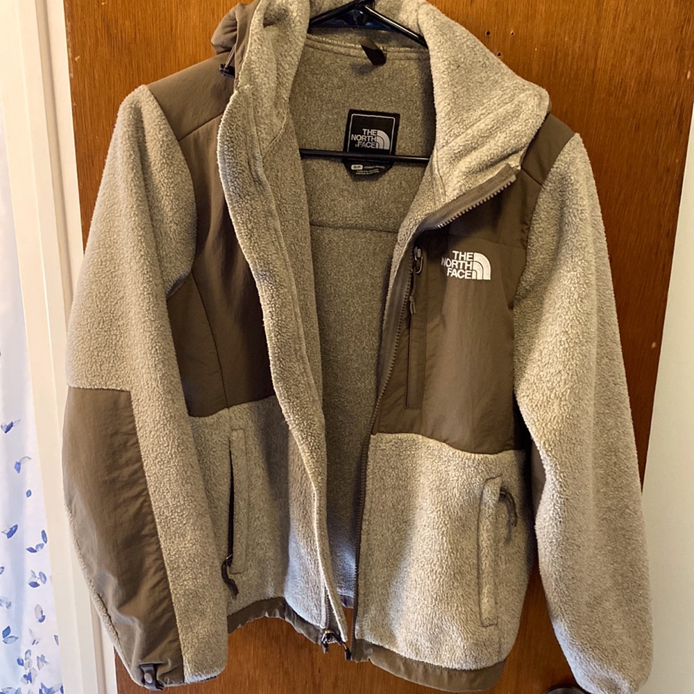 The North Face Fleece Polartec Jacket Size S/P in Light Brown